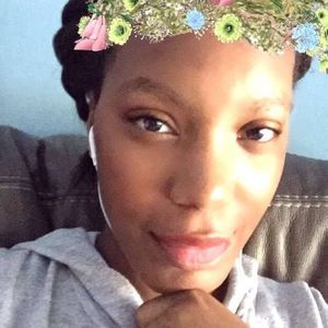 Meet your Posher, Desiree